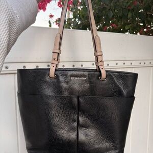 Michael Kors Bag Purse Leather Black